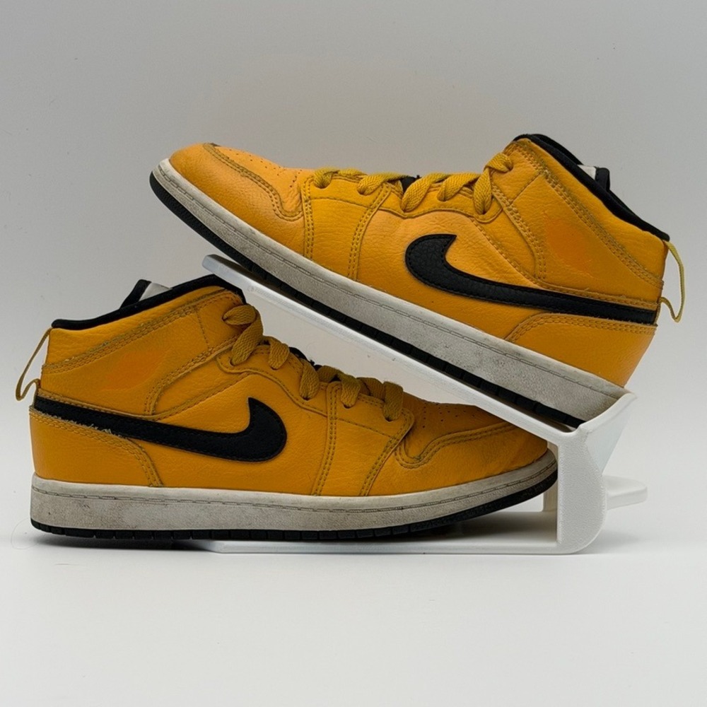 Jordan‎ 1 Mid University Gold 640734-700 2.5Y